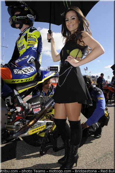 motogp_pitbabe_0024_aragon_motorland_2012