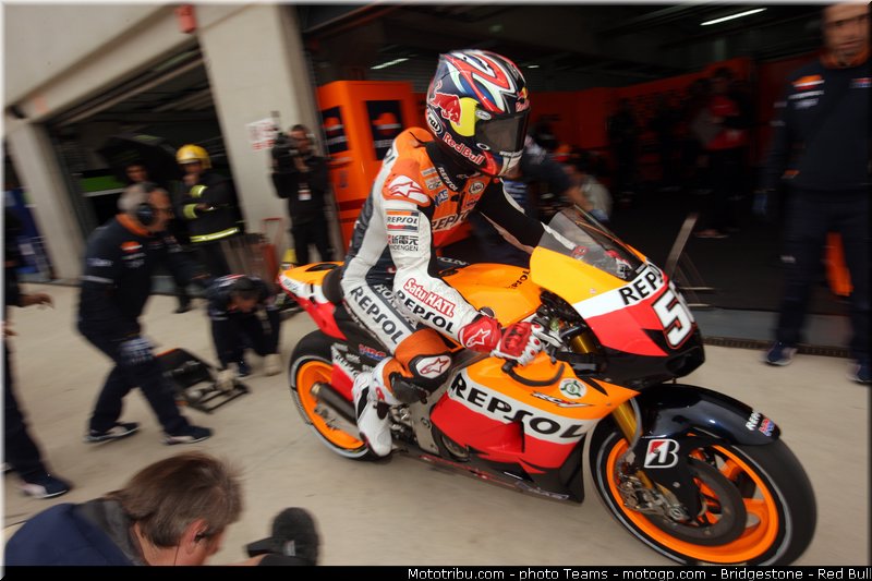 motogp_rea_0005_aragon_motorland_2012