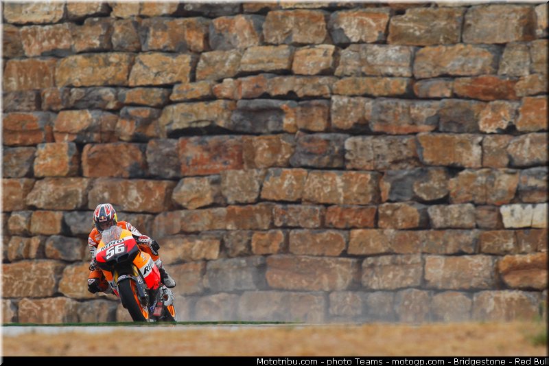 motogp_rea_0007_aragon_motorland_2012