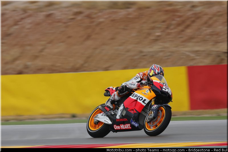 motogp_rea_0015_aragon_motorland_2012