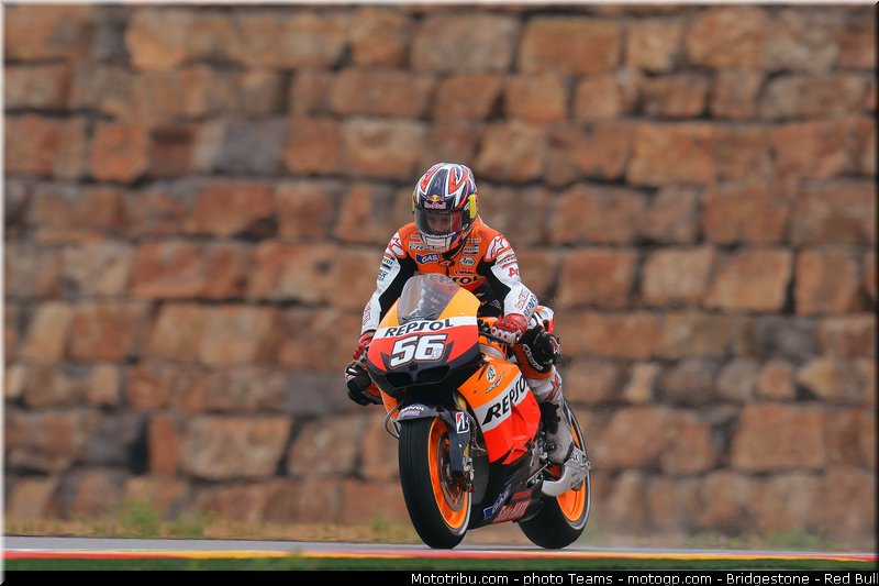 motogp_rea_0017_aragon_motorland_2012