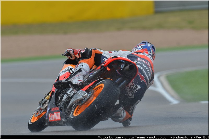 motogp_rea_0018_aragon_motorland_2012