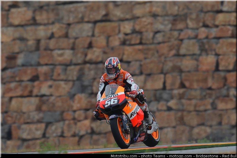 motogp_rea_0020_aragon_motorland_2012