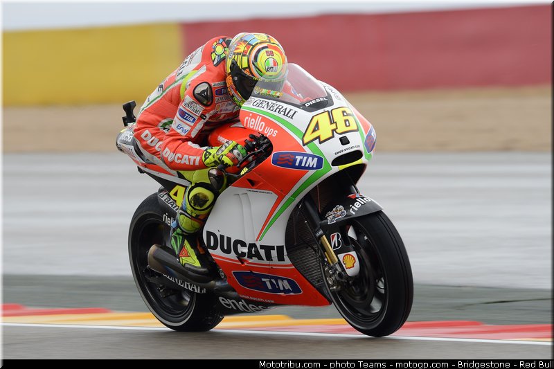 motogp_rossi_0001_aragon_motorland_2012
