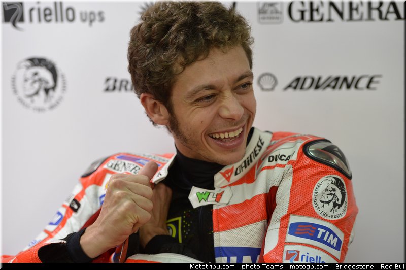 motogp_rossi_0003_aragon_motorland_2012