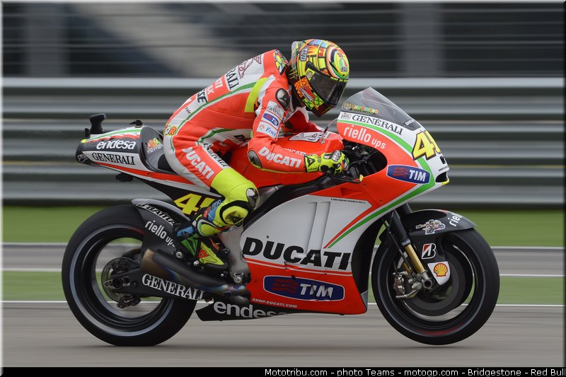 motogp_rossi_0020_aragon_motorland_2012