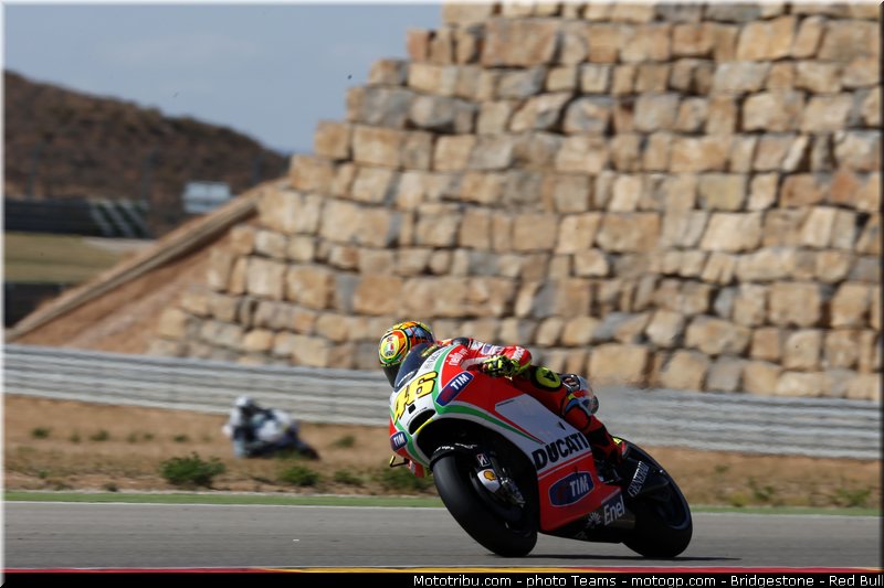 motogp_rossi_0024_aragon_motorland_2012