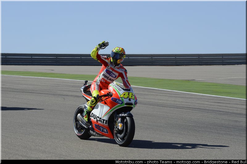 motogp_rossi_0028_aragon_motorland_2012