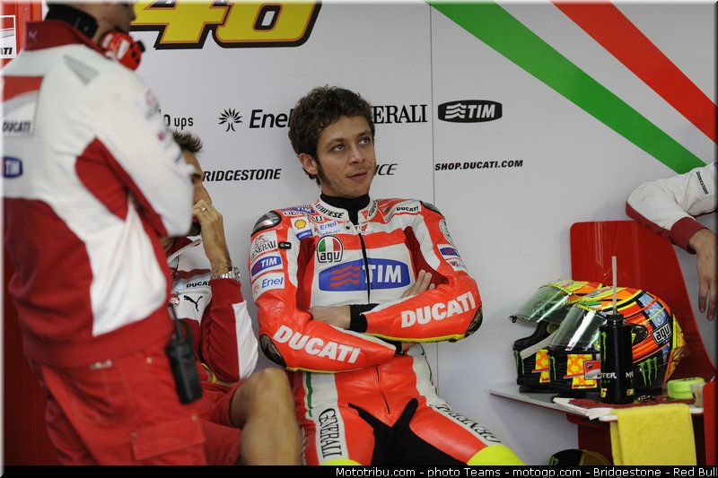 motogp_rossi_0032_aragon_motorland_2012