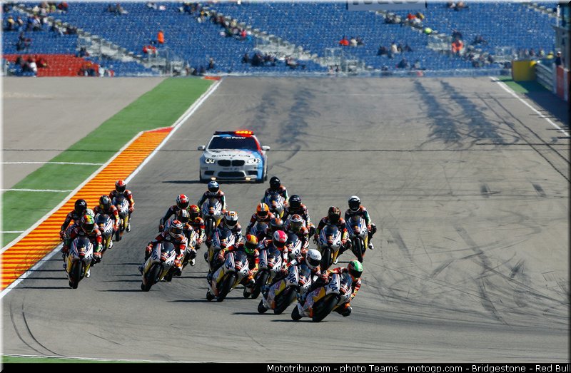 redbull_rookie_cup_0011_aragon_motorland_2012