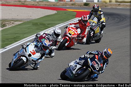 moto2__023_aragon_motorland_2012.jpg