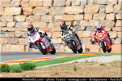 moto2__031_aragon_motorland_2012.jpg