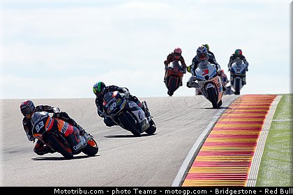 moto2__049_aragon_motorland_2012.jpg