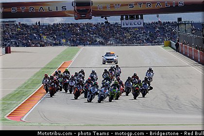 moto2__063_aragon_motorland_2012.jpg