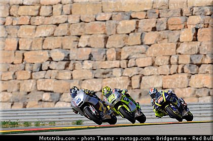 moto2__067_aragon_motorland_2012.jpg