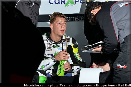 moto2__082_aragon_motorland_2012.jpg