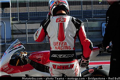 moto2__100_aragon_motorland_2012.jpg