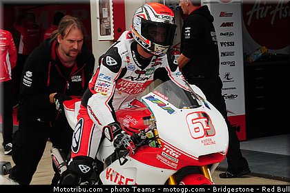 moto2__105_aragon_motorland_2012.jpg