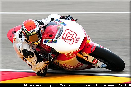 moto2__109_aragon_motorland_2012.jpg