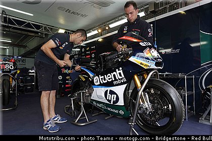moto2__127_aragon_motorland_2012.jpg