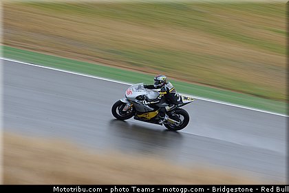 moto2__145_aragon_motorland_2012.jpg