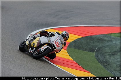 moto2__148_aragon_motorland_2012.jpg