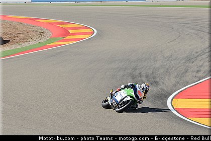 moto2__164_aragon_motorland_2012.jpg