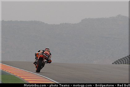 moto2__181_aragon_motorland_2012.jpg