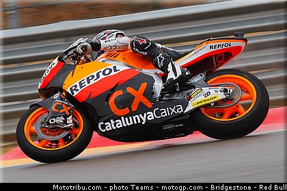 moto2__182_aragon_motorland_2012.jpg