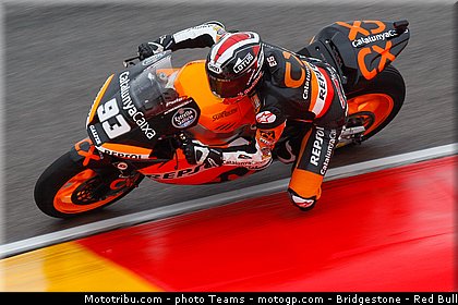 moto2__184_aragon_motorland_2012.jpg