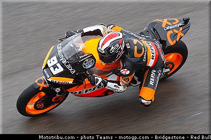 moto2__185_aragon_motorland_2012.jpg
