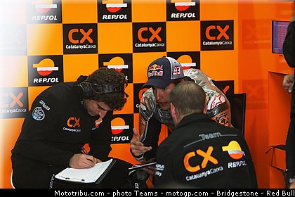 moto2__203_aragon_motorland_2012.jpg