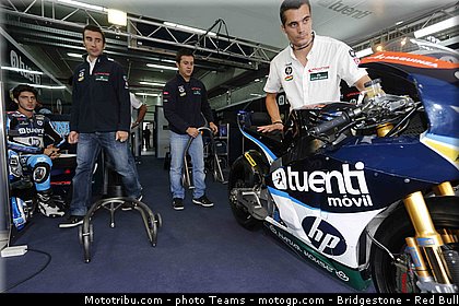 moto2__209_aragon_motorland_2012.jpg