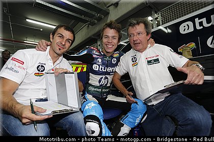 moto2__220_aragon_motorland_2012.jpg