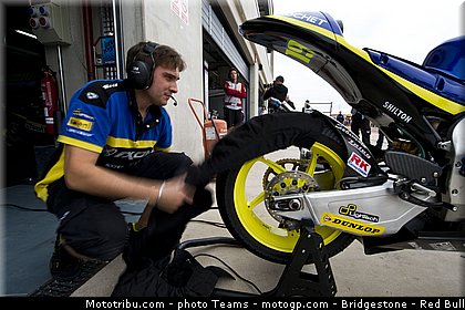 moto2__262_aragon_motorland_2012.jpg