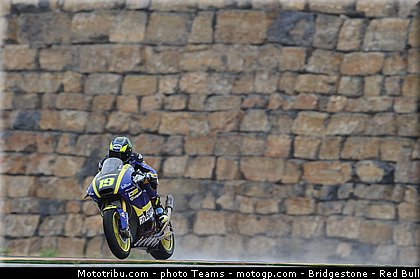 moto2__266_aragon_motorland_2012.jpg