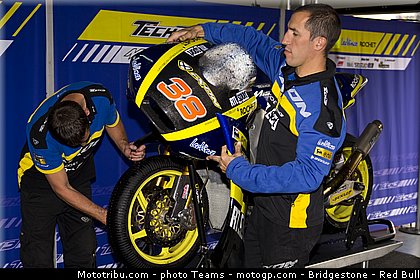 moto2__279_aragon_motorland_2012.jpg