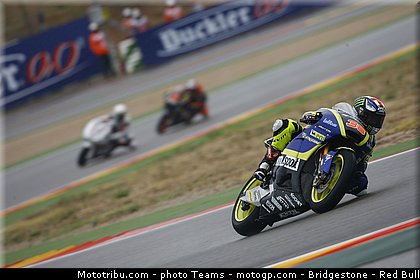 moto2__280_aragon_motorland_2012.jpg