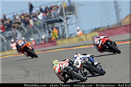 moto3_antonelli_0043_aragon_motorland_2012.jpg