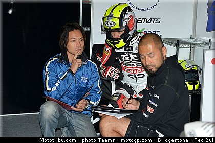 moto3_fuji_0003_aragon_motorland_2012.jpg
