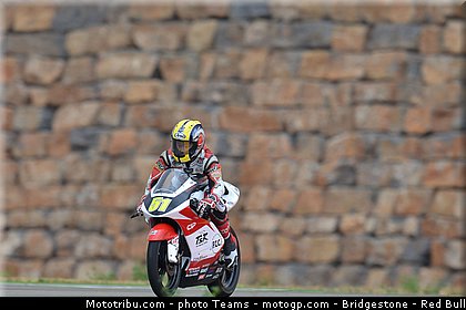moto3_fuji_0011_aragon_motorland_2012.jpg