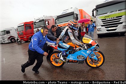 moto3_marquez_0002_aragon_motorland_2012.jpg