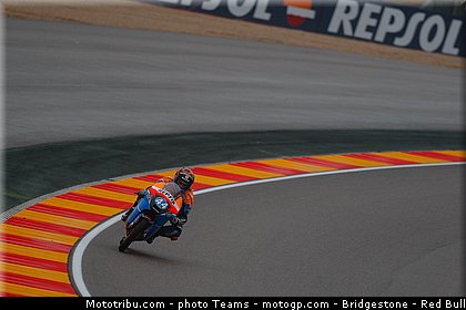 moto3_oliveira_0014_aragon_motorland_2012.jpg