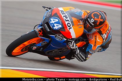 moto3_oliveira_0015_aragon_motorland_2012.jpg