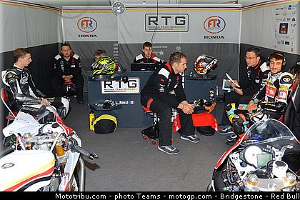 moto3_rossi_0006_aragon_motorland_2012.jpg