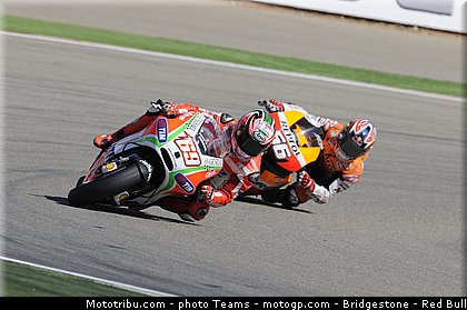 motogp_0042_aragon_motorland_2012.jpg