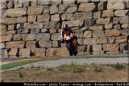 motogp_0060_aragon_motorland_2012.jpg