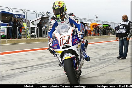 motogp_abraham_0001_aragon_motorland_2012.jpg