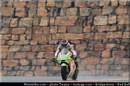 motogp_barbera_0001_aragon_motorland_2012.jpg