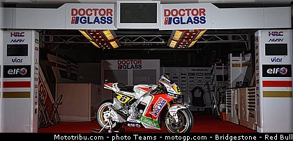 motogp_bradl_0002_aragon_motorland_2012.jpg